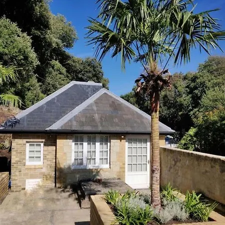 Smugglers Lodge At Ventnor Botanic Garden Exterior photo